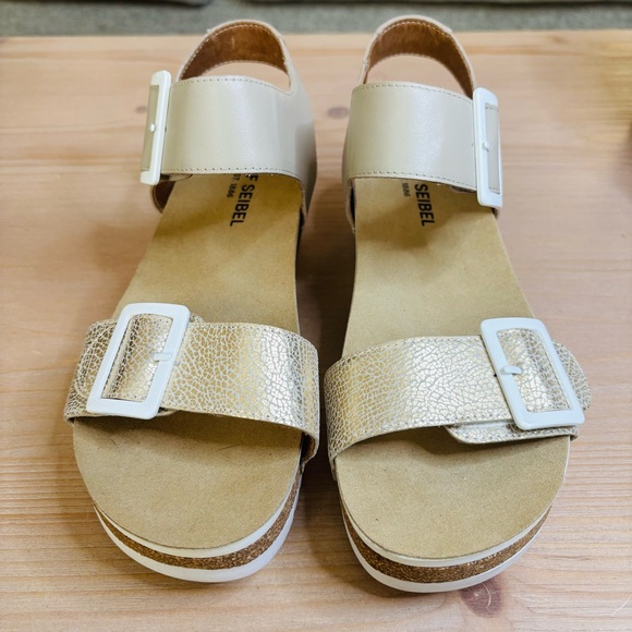 Josef Seibel Women's Quinn02 Leather Buckle Detail Wedge Sandals Size 40 or 9 - Picture 5 of 10